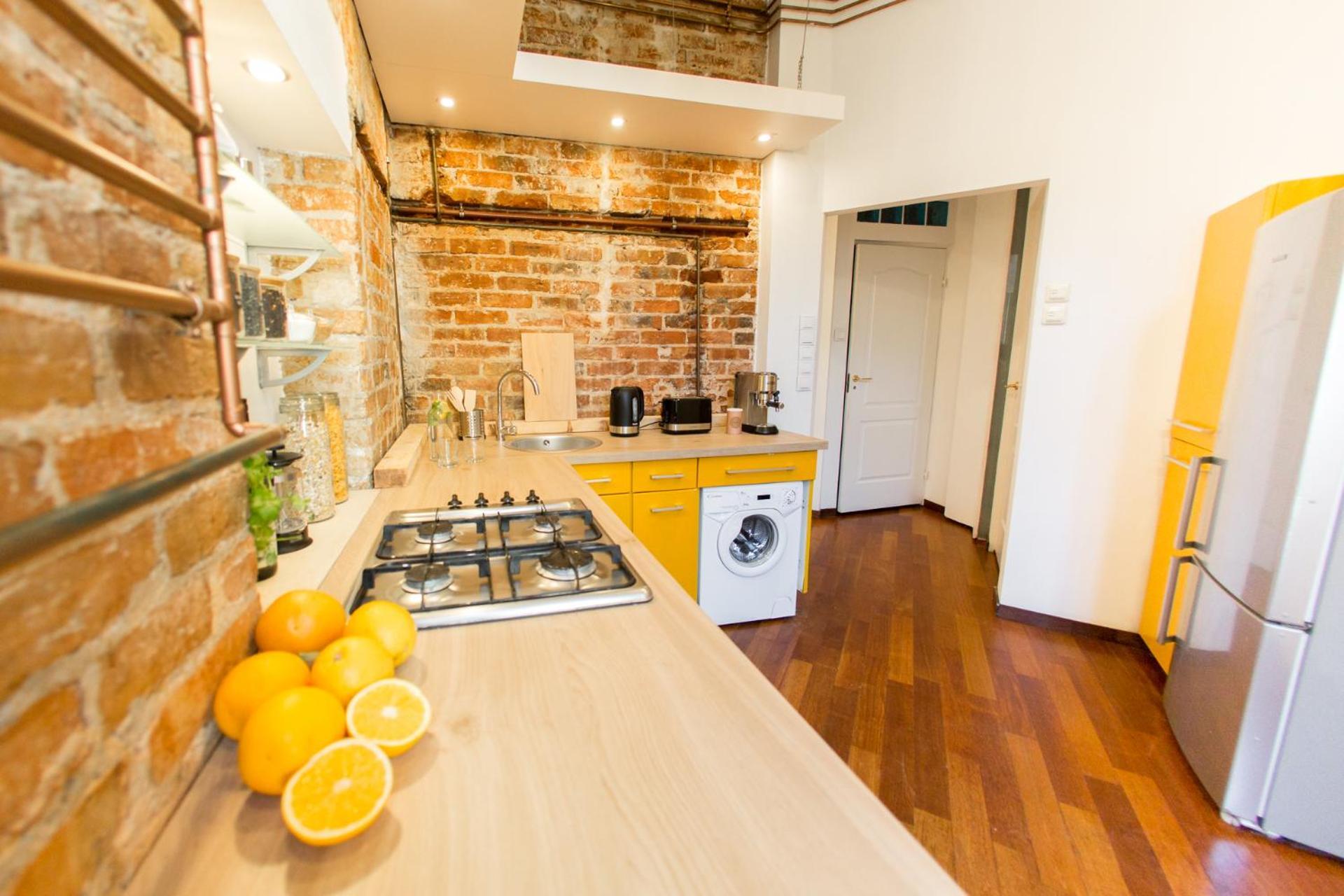 Oomph Vintage 2Br Gem Steps From Politechnika Apartment Warsaw Ngoại thất bức ảnh